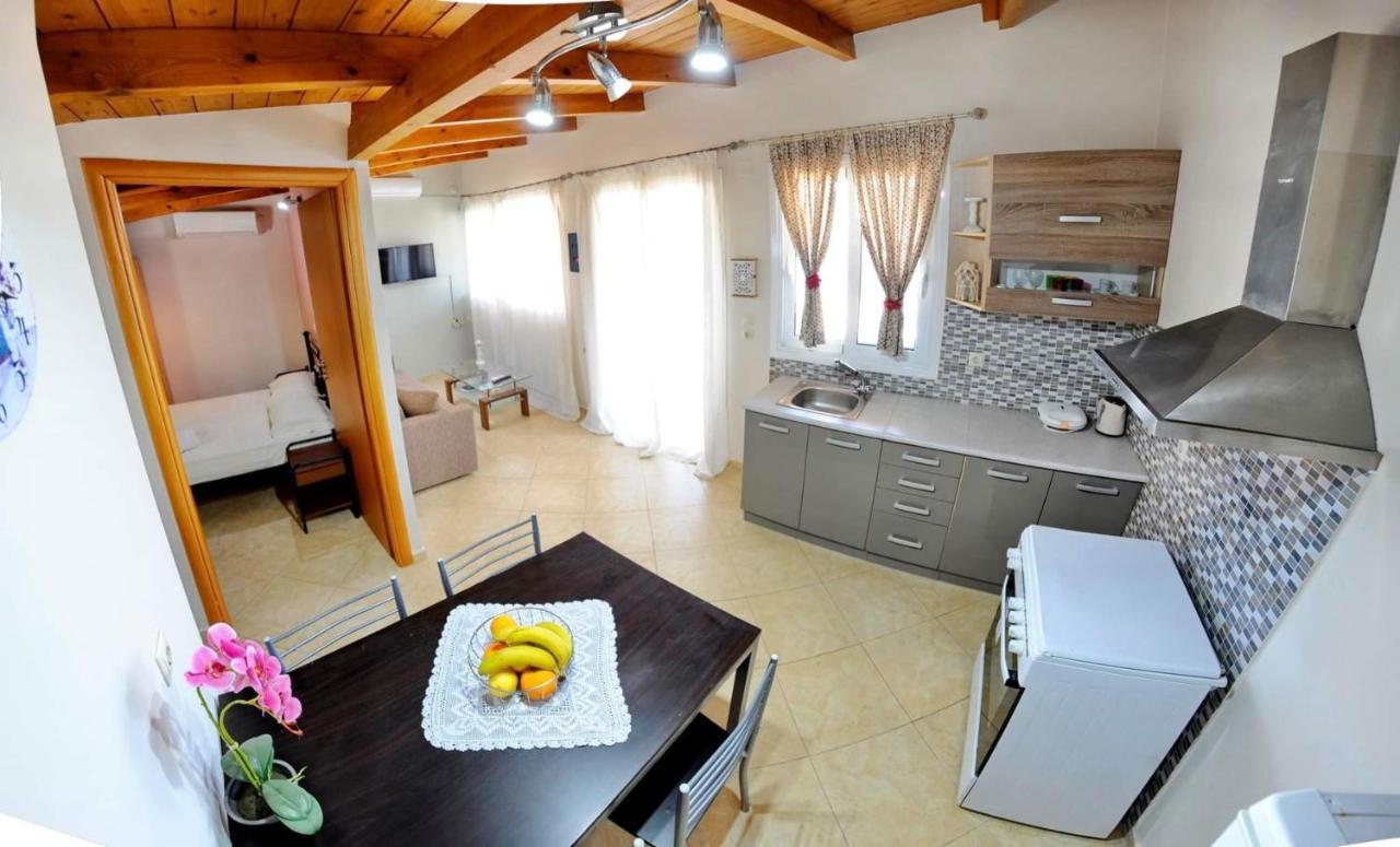 Irene Home Vlikhón Екстериор снимка